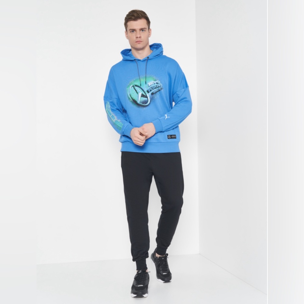 Puma Mercedes AMG Petronas F1 Street Hoodie - Picture 7 of 9